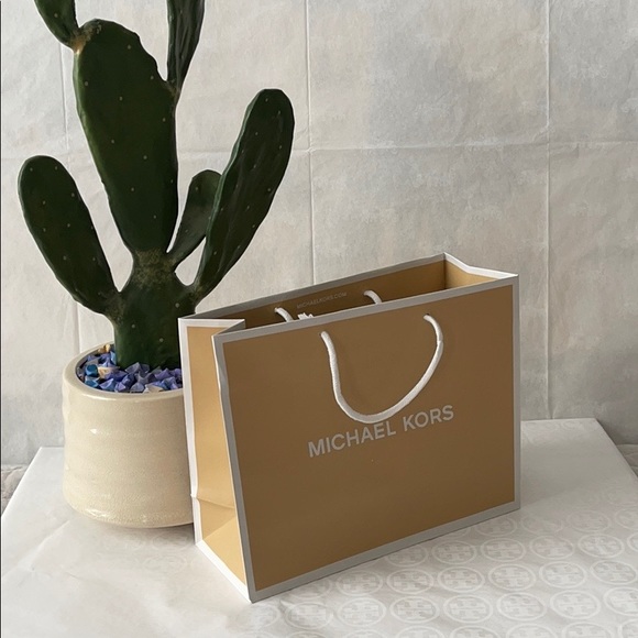 🌹Michael Kors Wallet🌹 - Picture 7 of 7